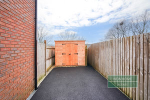 Photo 33- click for photo gallery